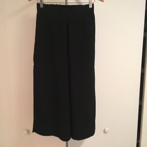 Cropped wide leg pants